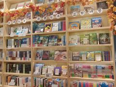 -猫的天空之城概念书店(印象城购物中心店)