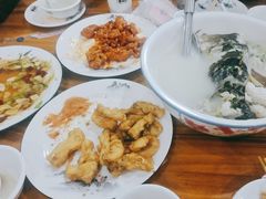 -美顺香食府鱼头老店(雪野湖店)