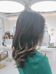 -DO A HAIRSTYLE