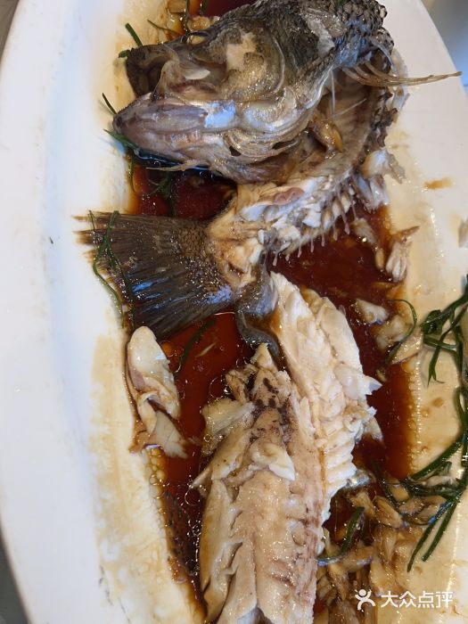 大鸭梨烤鸭(枣园店)清蒸鲈鱼图片