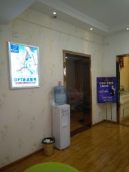 -成都苗方清颜专业祛痘