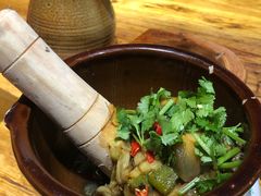 -老滇山寨•云南特色菜•地方菜•民族风情歌舞表演(金碧店)