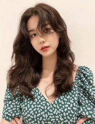 -变画·发型STUDIO