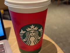 -星巴克臻选(威海威高广场店)