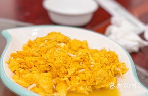 Stir-Fried Free-Range Eggs