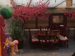 -红色根据地文化主题酒店(太湖街店)