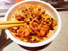 牛肉粒+榨菜-海底捞火锅(武胜路凯德广场店)
