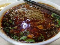 -崇州余荞面(落虹桥店)