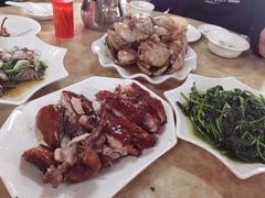 -黄记四更烤乳猪店