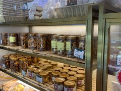 -蜂蝶来饼店(拱北总店)