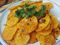 -三江源美食城