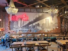 -玛格萝妮(汇智国际商业中心店)