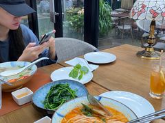 -Golden Lily河内巴黎法越料理餐厅(建国西路店)