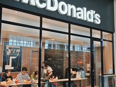 -麦当劳(吉林站13检票口对面)
