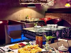 -树下时尚餐厅(翠园街店)