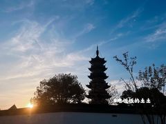 -龙华寺