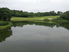 -南宁青秀山国际高尔夫球会停车地面停车场