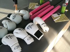 -EFL巴西柔术·综合格斗·泰拳·少儿体能训练(虹桥德必馆)