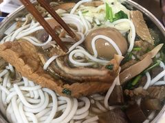 -花溪王记牛肉粉(四季花溪商场店)