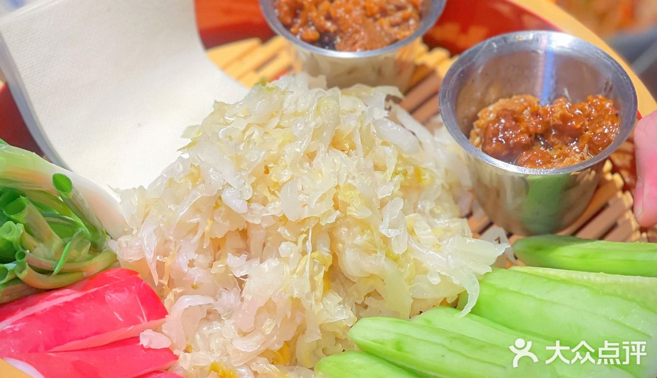 成都首列♨️长春🚄成都列车烤肉氛围感绝了