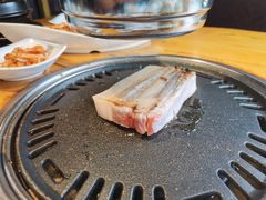 -唯成•韩国炭火烤肉 유성고기