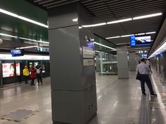 -黄村火车站(地铁站)