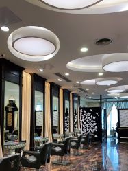 -八佰伴8008星级形象店