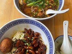 -沪西老弄堂面馆(定西路店)