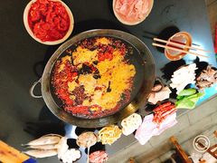 -岗上渣渣老火锅(两路口店)