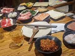-吴氏老牌坊云南鱼豆花火锅店(通江街店)