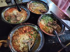 -云龙湖阿喆米线(云龙湖店)