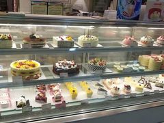 面包甜点陈列柜-BreadTalk面包新语·烘焙蛋糕(海珠丽影广场店)