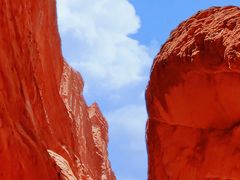 -天山神秘大峡谷