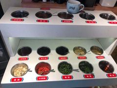 -大斌家串串火锅(德思勤店)