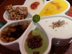 甜品拼盘-绿茶餐厅(蓝色港湾店)