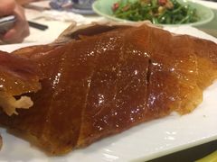 精品烤鸭半只-京味民福烤鸭店(建设四马路店)