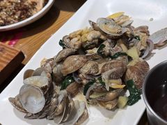 葱姜炒花蛤-肥仔文澳门猪骨煲(南京西路店)