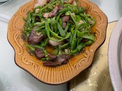 -荥清饭店