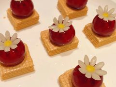 -鲜璟台·地标景观餐厅(上海中心店)