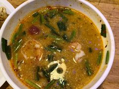 -J Daeng Seafood
