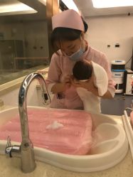 -盈月阁母婴护理中心·月子中心·月嫂育儿嫂