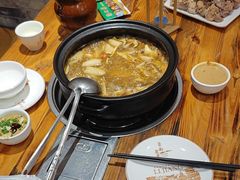 -菌之家·专业纯野生菌火锅·特色炒菌