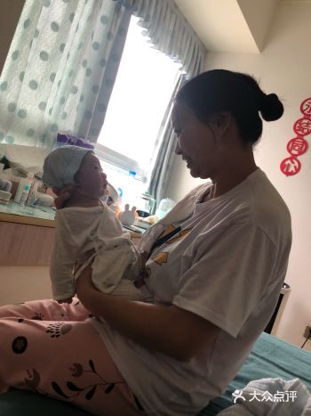 经过二十多天跟孙阿姨的相处，觉得自己很幸运