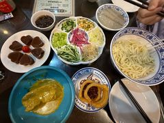 -老北京炸酱面大王.铜锅涮肉(朝阳门店)