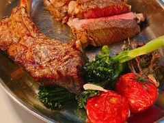 特色澳洲和牛战斧牛排-Kathleen's Waitan 凯圣琳江景西餐厅(外滩店)
