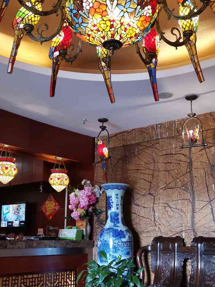 君悦富侨(康乾店)-"继续保持,总体来看都不错的,比以前好了很.