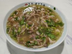 羊杂汤-清真喜兰老丁羊汤特色小吃