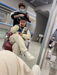 -侨治发型
