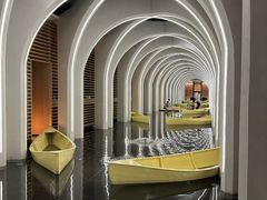 -涨巢·潮玩水疗局