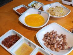 -唯成•韩国炭火烤肉 유성고기